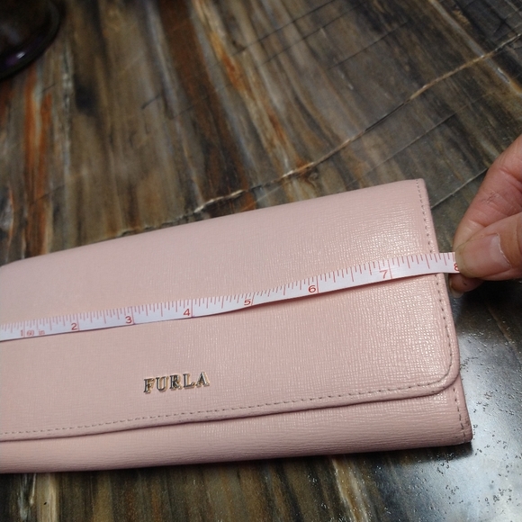 ❌SOLD❌Furla Babylon Long Wallet in Blush Pink - Picture 9 of 9